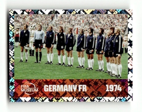 FWC13 West Germany 1974 FIFA World Cup History foil Naklejki FIFA World Cup 2026 Panini