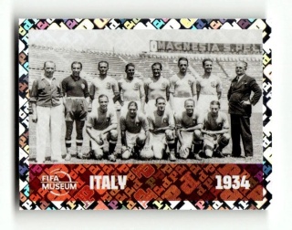 FWC9 Italy 1934 FIFA World Cup History foil Naklejki FIFA World Cup 2026 Panini