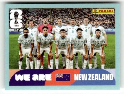 NZL13 Team Photo Nowa Zelandia Base Naklejki FIFA World Cup 2026 Panini