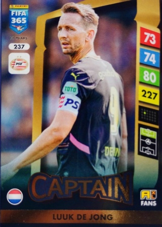 237 Luuk de Jong PSV Eindhoven Core Captain FIFA 365 2025