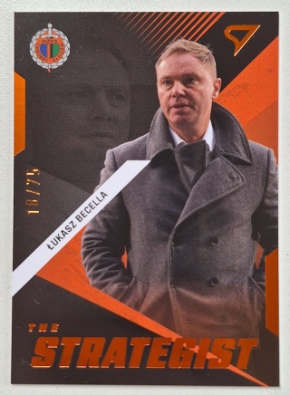 ST-10 Lukasz Becella 18/75 The Strategist Chrobry Głogów SportZoo Betclic 1 Liga 2025/26